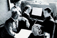 [객석] 푸른 하늘 은하수~… 희망찬 아이들의 노래로 듣는 100년