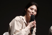 배우 한소희 추천에…10년 된 800쪽 `불안의 서` 품귀현상