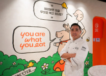 [오늘의 DT인] 호텔셰프에서 `만인의 한끼` 셰프로… 생명 살리는 음식 만들고 싶어요
