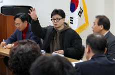 총선 D-36… 韓, 충청부터 격전지 지원