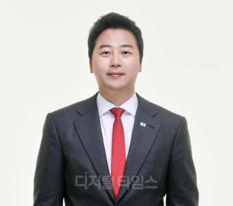 ‘10년前 SNS 망언’ 코너몰린 장예찬…김정화 “참으로 기이한 尹 1호 참모”