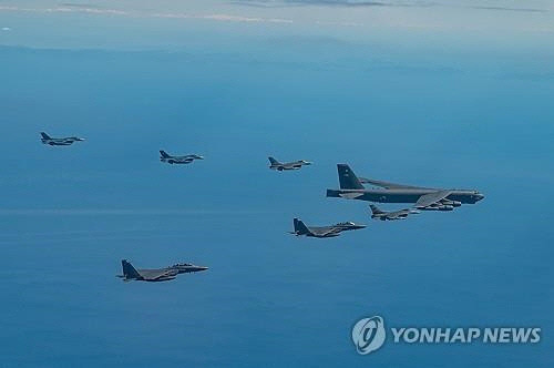 한미일, 제주도 남방 공해 상에서 연합 공중훈련 진행