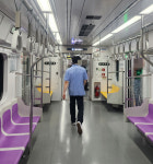 [속보] 서울지하철 5호선 애오개역서 운행중단, 승객 잠시 하차...전력계통 이상