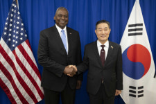 한미 국방장관 핵협의그룹 운영 진전 평가…도쿄서 양자회담