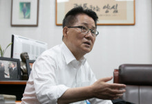 박지원 심우정 배우자 1년 만에 美 주식 가액 10배 늘어