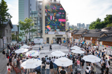 한복부터 사물놀이까지…추석 앞두고 ‘돈의문골목시장’ 가볼까