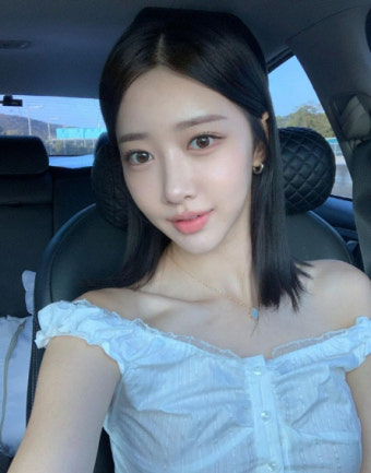 3일전에도 SNS했는데…미코 출신 레이싱모델 신해리 갑작스러운 비보