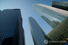(주)만아 동북공장 | [기획] `G리스크` 포위된 대한민국 대표기업