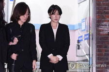 문다혜 처벌 수위 더 세질까...경찰, 피해자 치료 한의원 압수수색