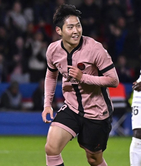 파리 생제르맹 훈련장서 중국인 발언…이강인 선수의 용기