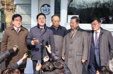 [포토] 서울구치소 찾은 국민의힘 의원들