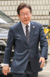 [포토] 법정 출석하는 이재명 대표