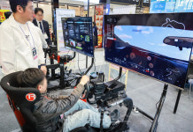 [포토] 레이싱 게임 카페 체험