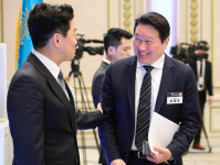 최태원 “AI데이터센터·반도체 공급망에 2100조 투자”