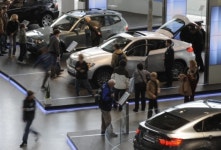 독일, 장려금 효과로 2월 신차등록 늘어