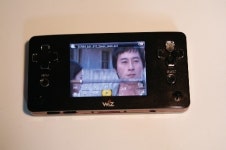 게임파크홀딩스, GP2X 위즈는 명텐도?