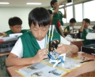 즐기고 익히고 ‘어린이로봇캠프’