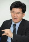 김윤수 네오엠텔 사장 “웹기반 유무선 연동 교육콘텐츠 새해 출시”