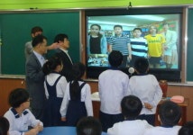 데스코엘앤에스, ‘느낌표! 영어교실’ 인기몰이