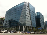 안랩 살아있는 벤처신화, 도전은 지금부터