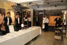 로데오 안경원, 세계적 아이웨어 ‘린드버그 쇼 케이스’ 개최