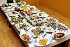볼거리 많은 여수, 맛집도 풍성...회한정식 등 횟집 큰 인기