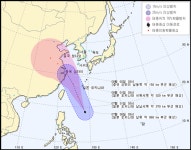 12호 태풍 경로, 나크리 오키나와 남동쪽 해상에서 서북서진중…한반도는 내일영향