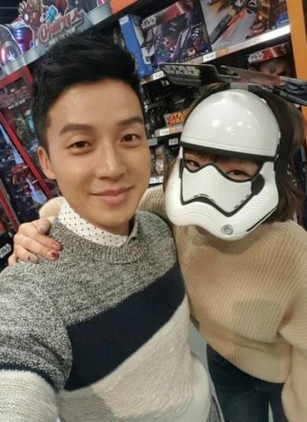 허경환 큐브엔터와 전속계약, 오나미와 훈훈한 다정샷 눈길 “제법 잘 어울리죠”
