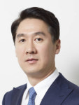 [ET단상]고객을 위한 `치킨게임`