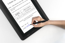 와콤, 최신 액정 태블릿 `DTK-1651` 출시