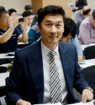 [人사이트]안창주 엔슬협동조합 총무이사 "기업체 시니어들, 창업계 최전선으로 나오세요"