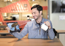 [人사이트]신창봉 모픽 대표 무안경 3D로 중국시장 개척