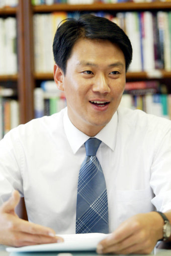 초대 총리 이낙연·靑비서실장 임종석 내정