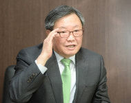 이상천 초대 NST 이사장 사임…과학계 수장 교체 