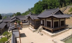 안동 임청각은 어디?일제시대 고성 이씨 말살 위해 중앙선 철길 놓았다