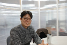 [라이징 스타]왓비타, 나에게 딱 맞는 비타민 골라준다