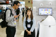 LG CNS·한컴 등 SW기업, 미래생활 변화시킬 신기술 선봬