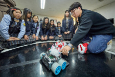 광운대, 초등생 초청 로봇 체험 기회 제공