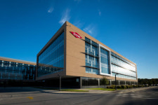 화학공룡 다우듀폰, 3개사로 분사 시작