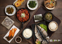 풀잎채, 화덕생선구이 밥도둑 한상 콩밭에고등어 창원점 첫 오픈