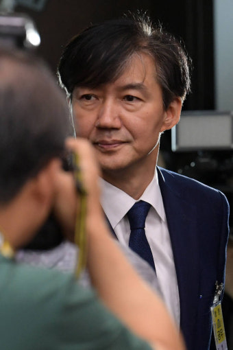 조국 법무부 장관, 방통위·금융위원장 공식 취임…정책추진 의지 다짐