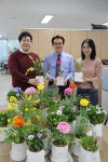 한국국토정보공사 서울지역본부, 식목일 맞아 화훼농가 돕는다