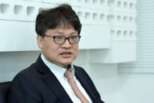 [데스크가 만났습니다]이재석 카페24 대표 언택트 시대, 오프라인 명동 가치 넘어선 쇼핑몰 나올 수 있어