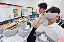 전자약 항암 치료에도 쓴다…뉴아인, 세포실험서 효과 첫 확인