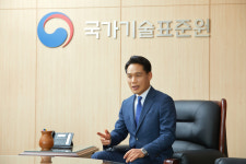 이상훈 국표원장, 광주글로벌모터스 방문…스마트제조 표준 해외 진출 지원