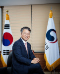 변종진국제특허법률사무소 | [ET시론]大변혁 시대의 성공 키워드 '지식재산'