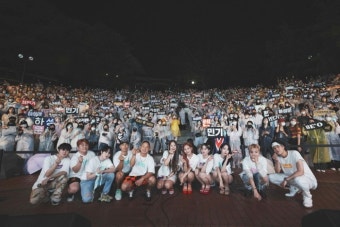 빅플래닛메이드,'2022 B.N.F 페스티벌' 성료…소유·비비지·하성운·이무진 등 패밀리 총출동