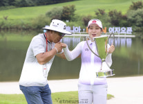 [포토]이소영, '내딸아 축하한다'