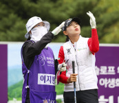 [포토]이지현3, 구름방향이 상공의 바람 방향이야