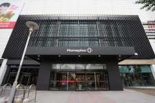홈플러스, 메가푸드마켓 강서점 리뉴얼 오픈...연내 7개점 추가 예정
